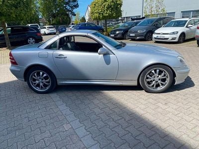 Begagnad Mercedes SLK200 163 HK (119 kW) 2000 Silver Cab