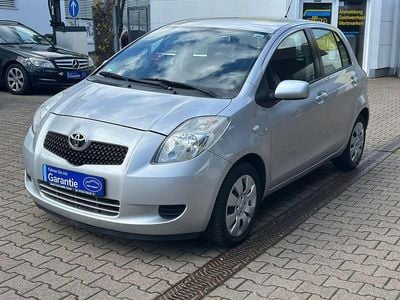 Gebraucht Toyota Yaris Sol 90 PS (66 kW) 2007 Silber Kleinwagen