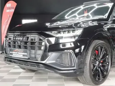 Gebraucht Audi SQ8 Sport 507 PS (372 kW) 2021 Schwarz SUV