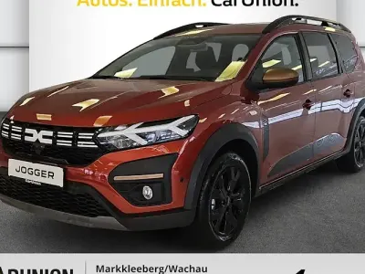 Neu Dacia Jogger Extreme 141 PS (103 kW) 2025 Terracottabraun metallic Van / Kleinbus