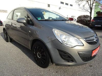 Gebraucht Opel Corsa Edition 69 PS (50 kW) 2012 Braun Kleinwagen