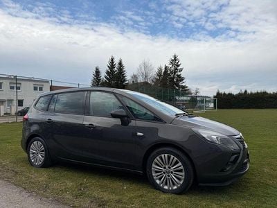 Gebraucht Opel Zafira Tourer Style 140 PS (102 kW) 2016 Braun Van / Kleinbus