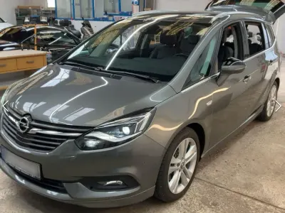 Gebraucht Opel Zafira Tourer OPC 170 PS (125 kW) 2018 Quarz grau Van / Kleinbus