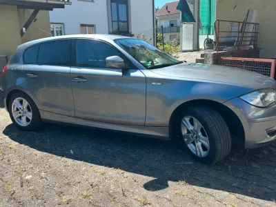 Gebraucht BMW 116 116 PS (85 kW) 2010 Grau Kleinwagen