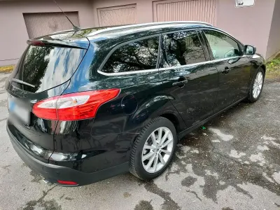 Usata Ford Focus 163 CV (119 kW) 2012 Nero Station wagon