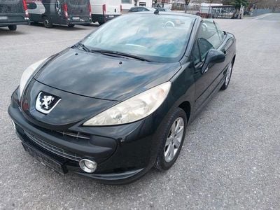 Gebraucht Peugeot 207 CC 120 PS (88 kW) 2009 Schwarz Cabrio