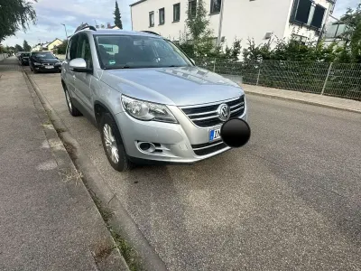 Gebraucht VW Tiguan Team 150 PS (110 kW) 2010 Silber SUV