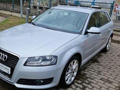 Gebraucht Audi A3 Attraction 105 PS (77 kW) 2011 Grau Kleinwagen