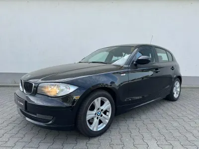 Gebraucht BMW 118 Advantage 143 PS (105 kW) 2010 Schwarz Kleinwagen