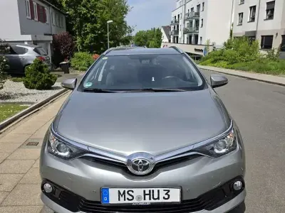 Brugt Toyota Auris Design 111 HK (81 kW) 2016 Grå Stationcar