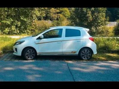 Gebraucht Mitsubishi Space Star 71 PS (52 kW) 2021 Weiß Kleinwagen