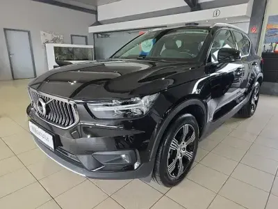 Usado Volvo XC40 Inscription 197 HP (144 kW) 2022 Preto SUV