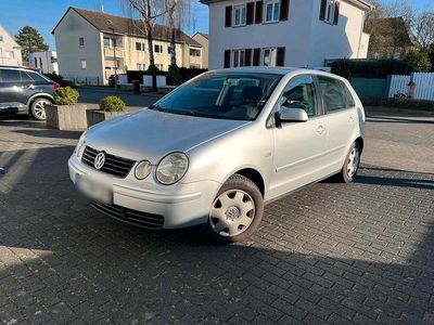 Gebraucht VW Polo 75 PS (55 kW) 2003 Silber Kleinwagen