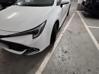 Gebraucht Toyota Corolla 140 PS (102 kW) 2024 Weiß Kombi