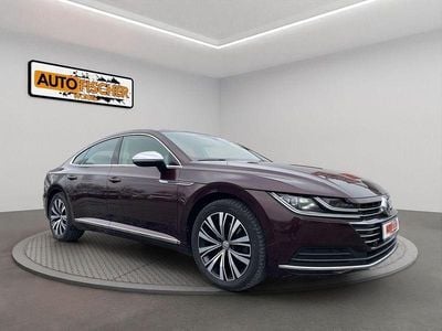 Gebraucht VW Arteon Elegance 190 PS (139 kW) 2018 Crimson red Kleinwagen