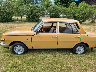Gebraucht Wartburg 353 50 PS (36 kW) 1981 Beige Limousine