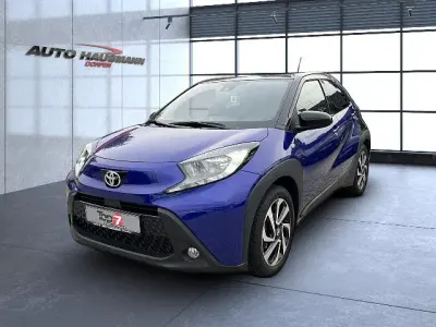 Gebraucht Toyota Aygo Team 72 PS (52 kW) 2024 Blau Kleinwagen