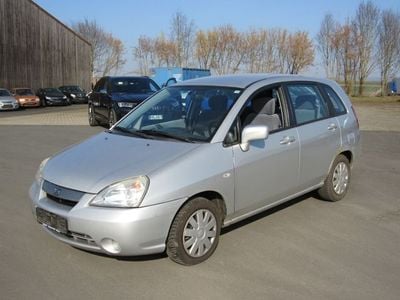 Suzuki Liana