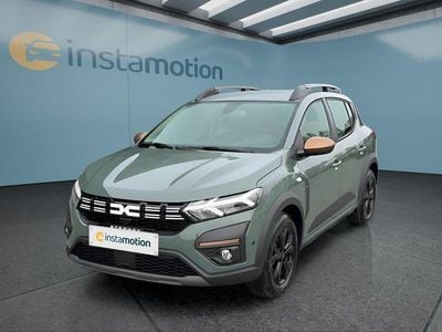 Begagnad Dacia Sandero 101 HK (74 kW) 2024 Grå Halvkombi