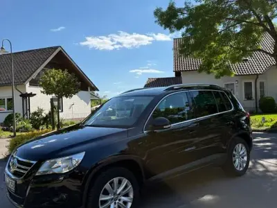 Używany VW Tiguan Team 150 KM (110 kW) 2010 Czarny SUV