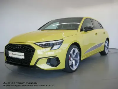Gebraucht Audi A3 S-Line 150 PS (110 kW) 2022 Gelb Limousine