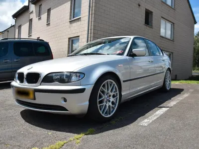 Gebraucht BMW 320 150 PS (110 kW) 2002 Limousine