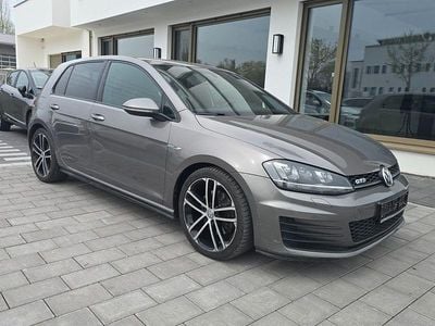Gebraucht VW Golf VII GTD 184 PS (135 kW) 2015 Grau Limousine