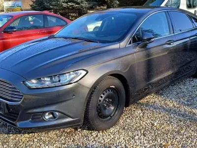 Gebraucht Ford Mondeo Business Edition 160 PS (117 kW) 2016 Magneticgrau (metallic) Limousine