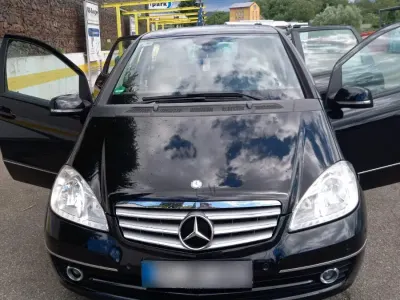 Gebraucht Mercedes A160 95 PS (69 kW) 2009 Schwarz Kleinwagen