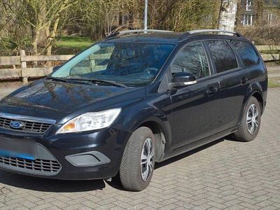 Gebraucht Ford Focus 101 PS (74 kW) 2011 Schwarz Kombi