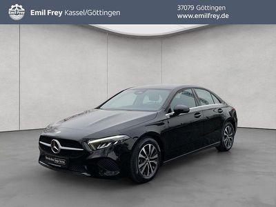 Schwarz Gebraucht 2023 Mercedes A180 Limousine | 25.655 € (Guter Preis)
