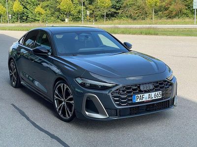 Gebraucht Audi A5 Ambiente 204 PS (150 kW) 2024 Grau Limousine