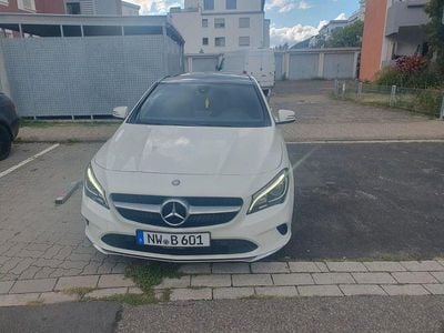 Mercedes CLA200 Shooting Brake