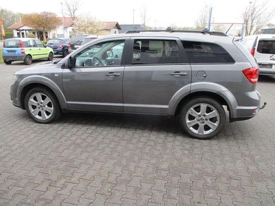 Gebraucht Fiat Freemont 170 PS (125 kW) 2012 Grau SUV