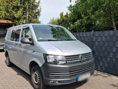 Gebraucht VW Transporter 150 PS (110 kW) 2016 Silber Van