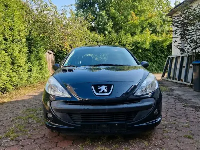 Gebraucht Peugeot 206+ 2010 Schwarz Kleinwagen
