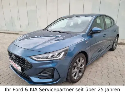 Usata Ford Focus ST-Line 125 CV (91 kW) 2022 Blu Berlina