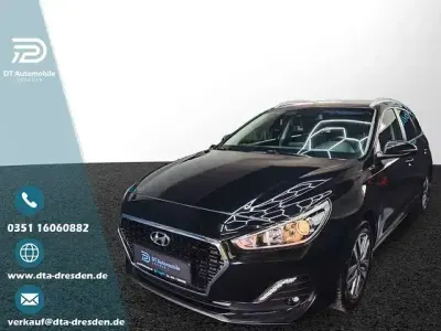 Second-hand Hyundai i30 YES! 120 CP (88 kW) 2019 Negru Berlinǎ
