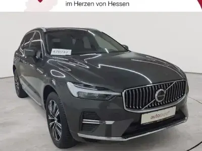 Gebraucht Volvo XC60 Inscription 197 PS (144 kW) 2022 Pine grey metallic SUV