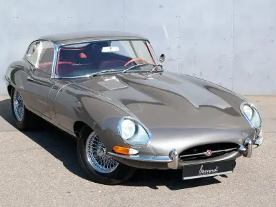 Gebraucht Jaguar E-Type 269 PS (197 kW) 1963 Grau Coupé