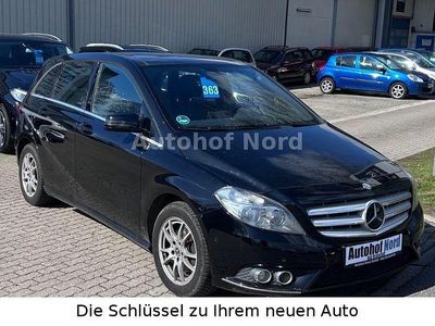 Usata Mercedes B200 156 CV (114 kW) 2012 Nero Monovolume