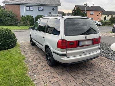 VW Sharan