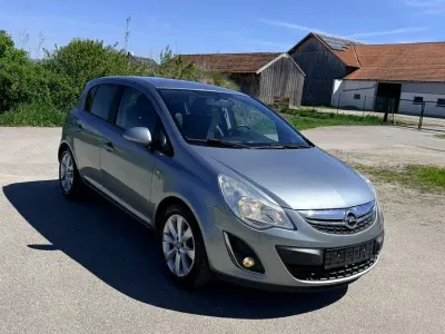 Gebraucht Opel Corsa Edition 87 PS (63 kW) 2012 Grau Kleinwagen