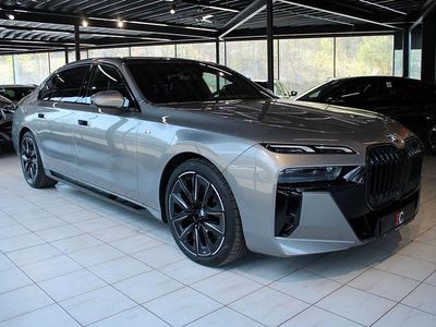 Second-hand BMW 740 M Sport 299 CP (219 kW) 2025 Gri Berlinǎ