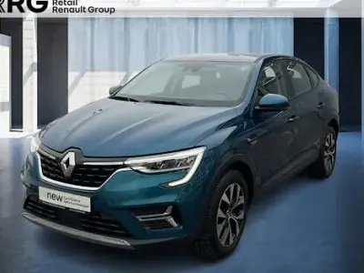 Usata Renault Arkana Equilibre 140 CV (102 kW) 2023 Blu SUV