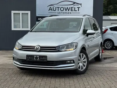 Gebraucht VW Touran Comfortline 116 PS (85 kW) 2019 Silber Van / Kleinbus