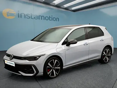 Używany VW Golf VIII GTE 272 KM (200 kW) 2025 Niebieski Hatchback