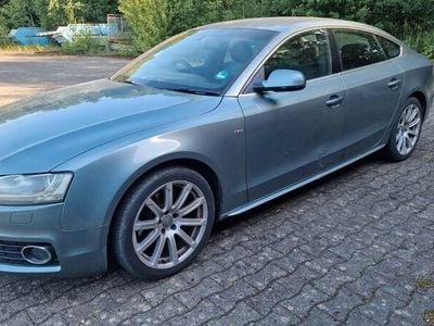 Grau Gebraucht 2010 Audi A5 Sportback S-line plus Kleinwagen | 3.900 €