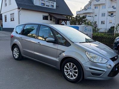 Usata Ford S-MAX S 140 CV (102 kW) 2011 Argento Monovolume