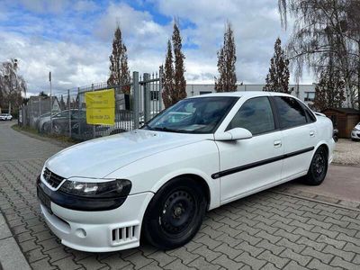 gebraucht Opel Vectra 2.0 16 V CD Exklusiv,IRMSCHER,KLIMAAUTOM.,TEMPOMAT